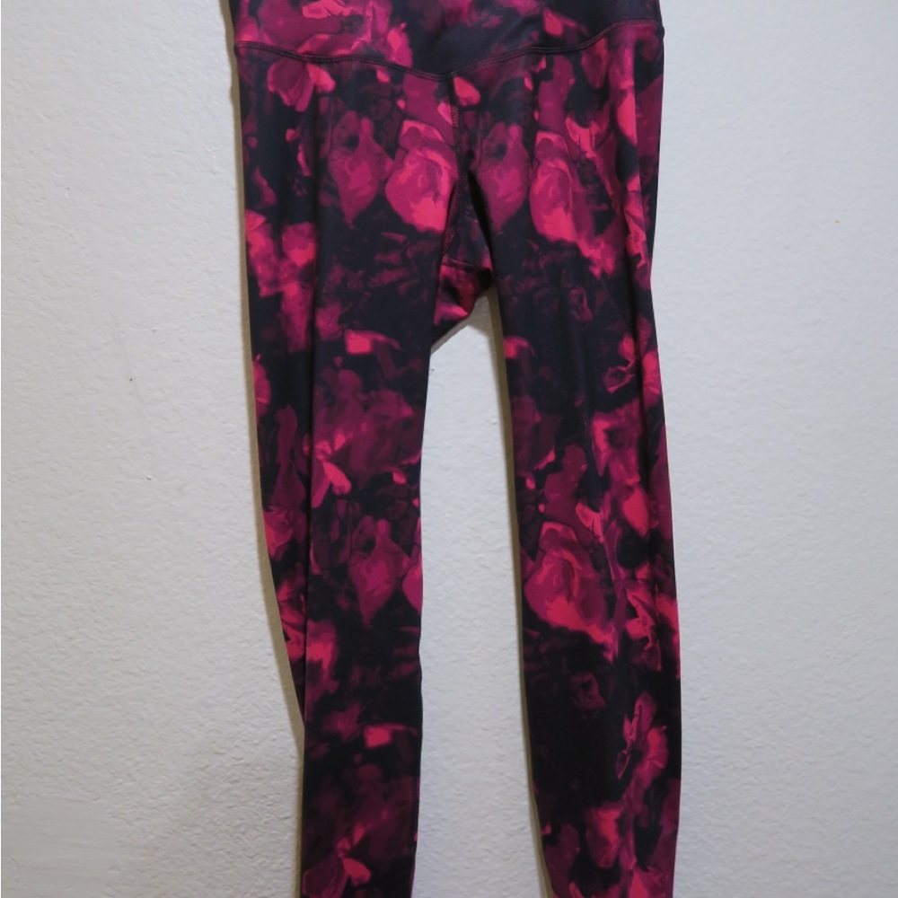 Old Navy Active Pink Top